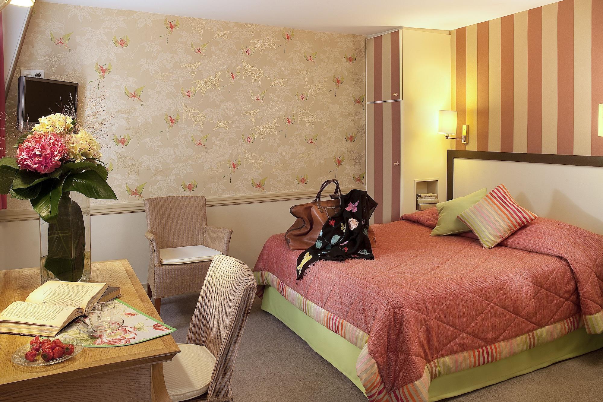 Hotel D'Albion ปารีส ภายนอก รูปภาพ
